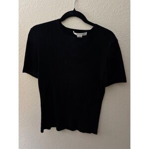 Pursuits Ltd Black Ribbed Short Sleeve Silk Blend Top‎ Size L
A826